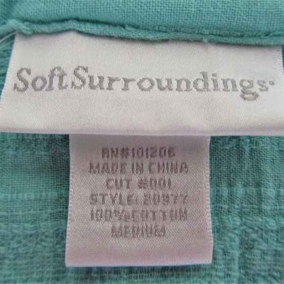 Soft Surroundings Medium Top Blouse Snap Front L/S - Picture 7 of 8